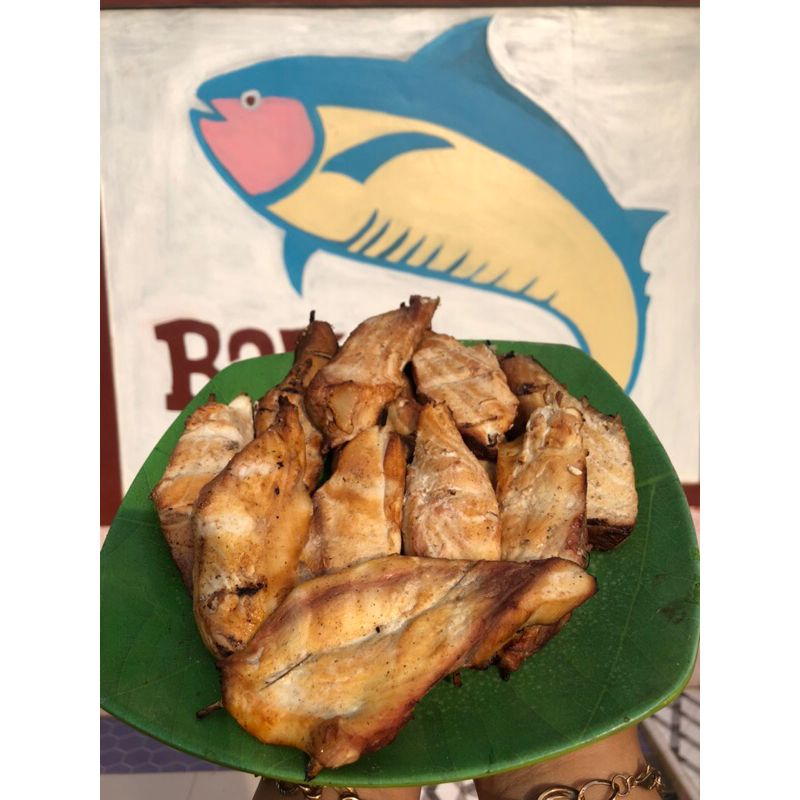 

IKAN ASAP DAGING CUCUT/HIU