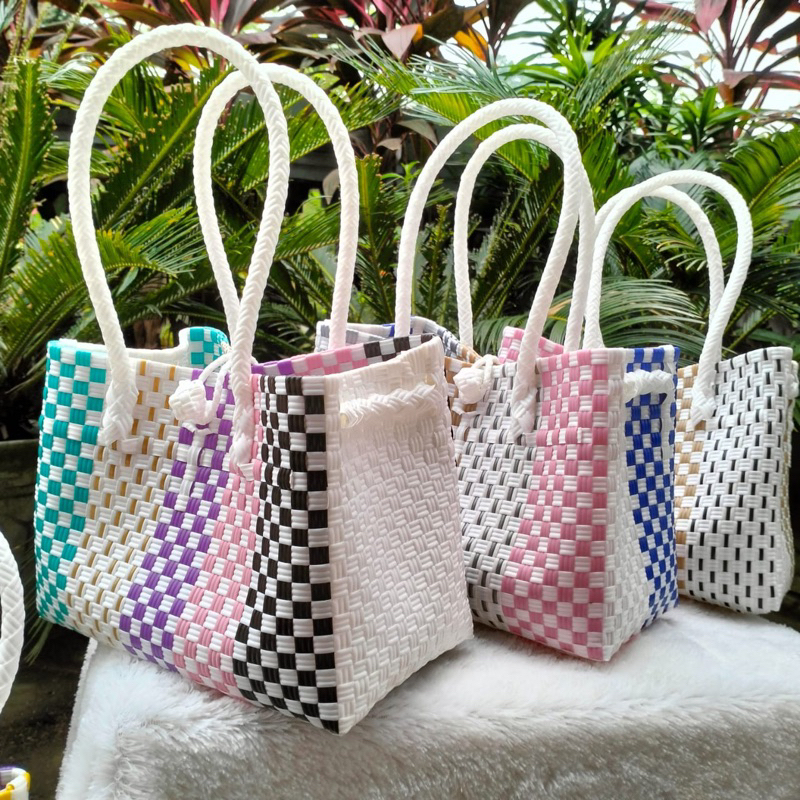 PAKET UNTUNG TAS ANYAMAN 100rb DAPAT 3