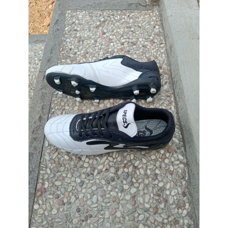 SEPATU BOLA SPECH KUKIT SAPI ASLI OUTSOL SUDAH DIJAHIT KELILING