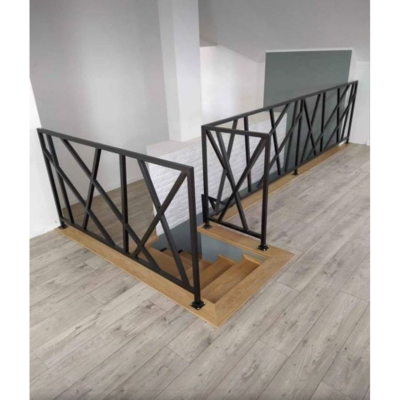railing tangga jasa dan material pegangan tangga besi