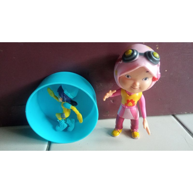 Mainan preloved Figure YAYA & YING (BOBOIBOY)