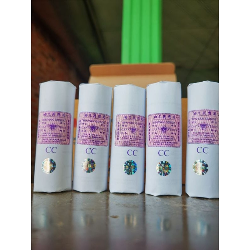 Minyak tawon CC/ minyak gosok cap tawon/ minyak urut 20 mL