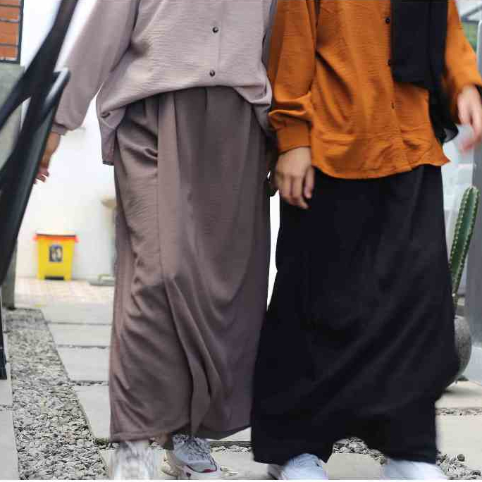 Rok Celana Muslimah Bahan Crinkle
