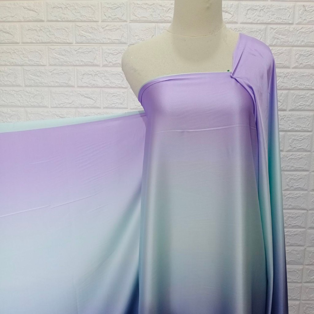 Kain Satin Gradasi Mewah Gaun Pesta