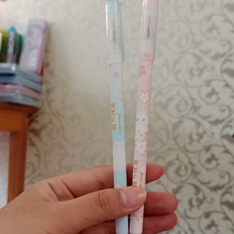 

Pulpen Penghapus SAKURA 2 Motif