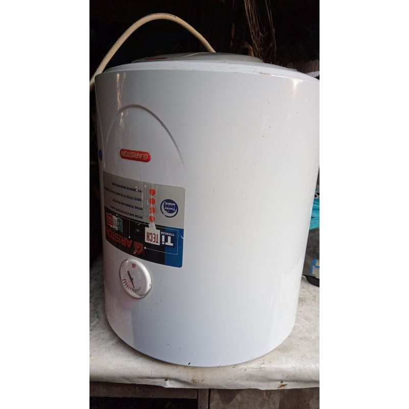 Water Heater Ariston 50 Liter