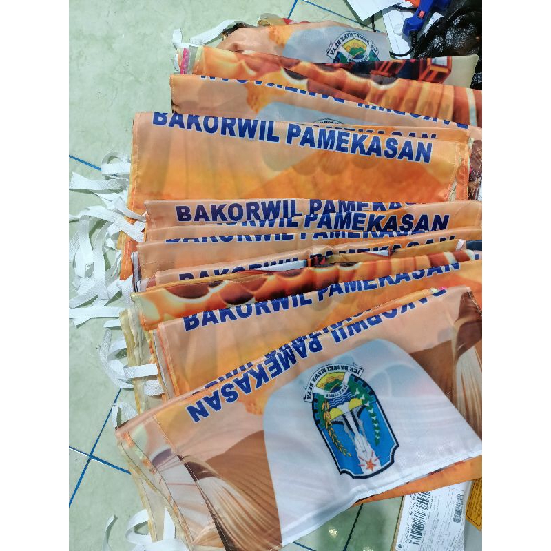 Bendera umbul-umbul request desain custom satuan