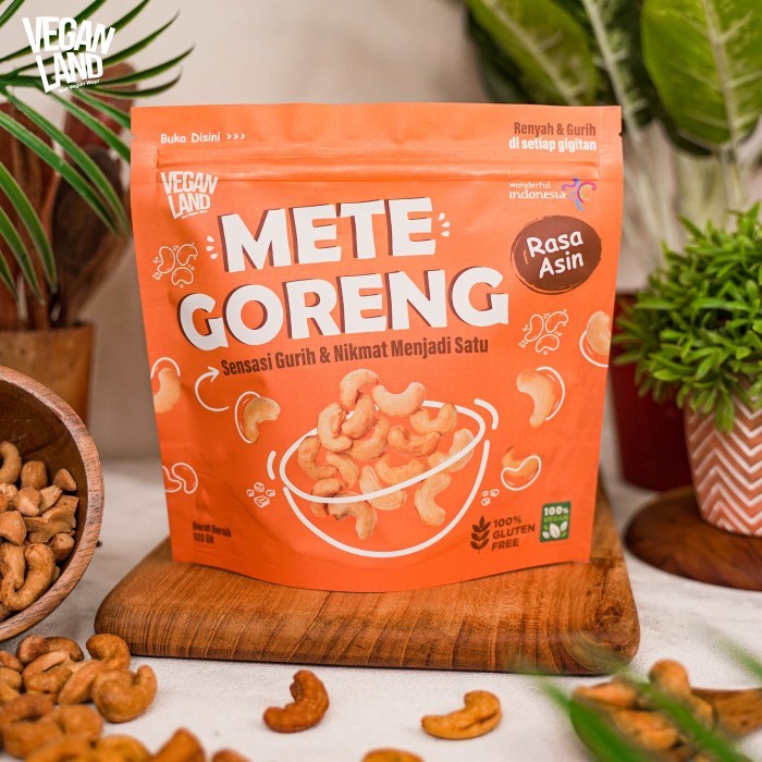 

VEGAN LAND Mete Goreng Asin / Pedas Manis 120gr