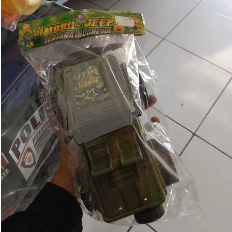 Mainan Anak Mobil jeep Tentara Indonesia