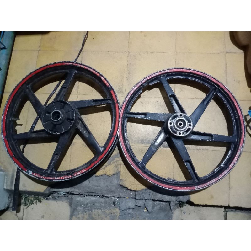 Velg Suzuki satria 2 tak satria lumba hiu ru lscm