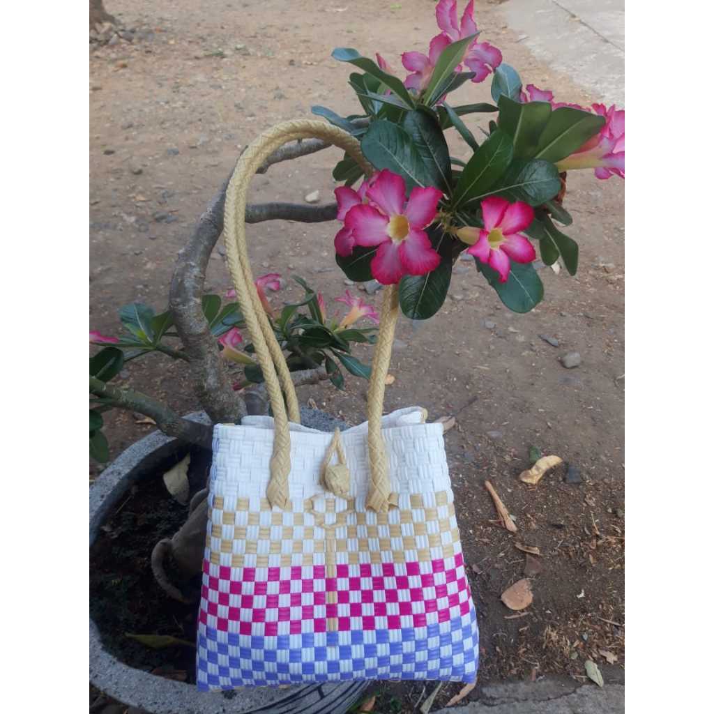 (Tanpa Aksesoris)TAS ANYAMAN PLASTIK JALI/TAS JALI PREMIUM/HANDLE BAHU/TAS ANYAM PLASTIK JALI PREMIU