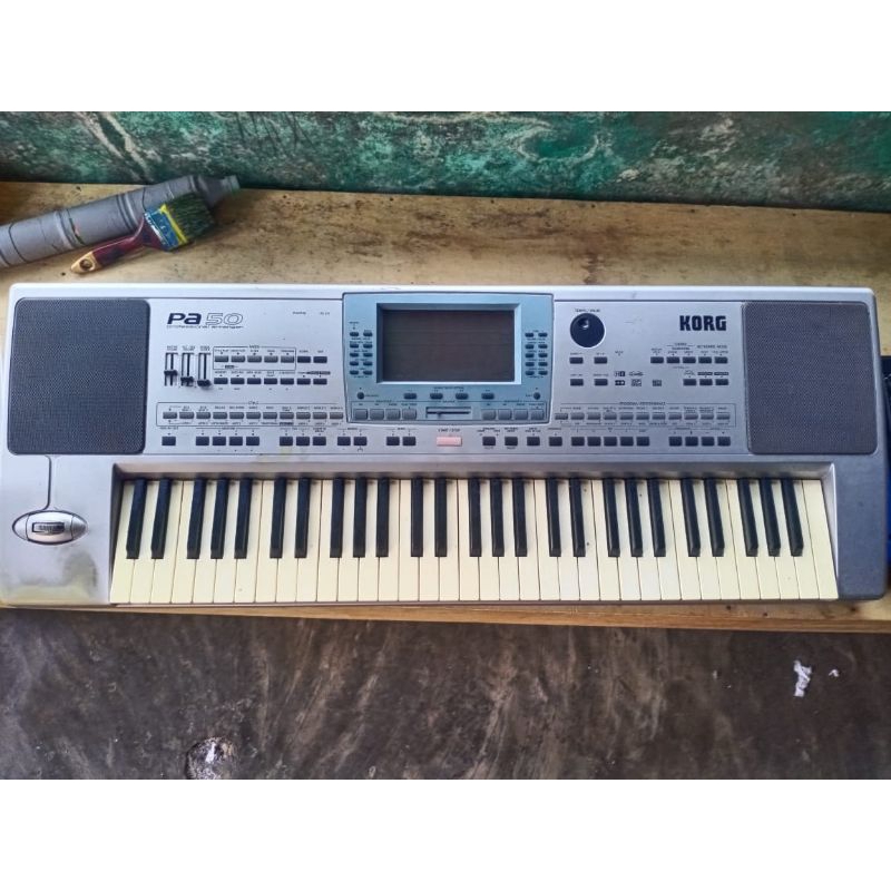 KORG PA50