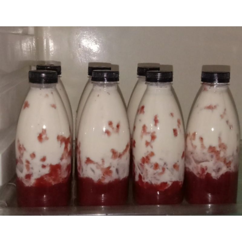 Strawberry Cheese Milk