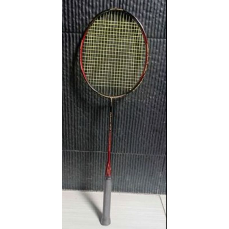 raket badminton karbonex 10