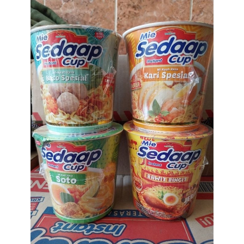 

mie sedap cup jumbo 75 gram paket isi 3