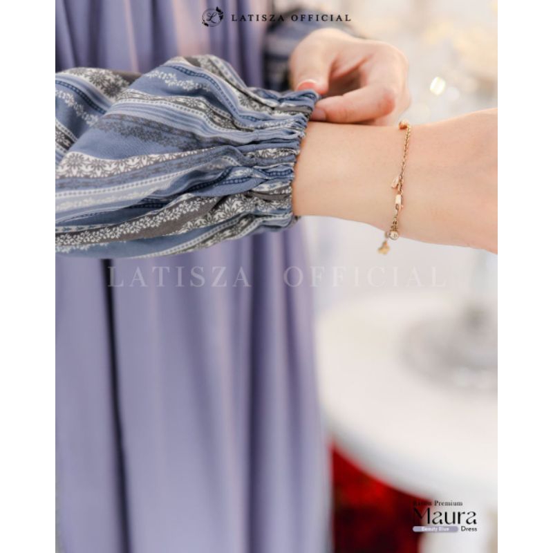 MAURA DRESS BY LATISZA OUTFIT