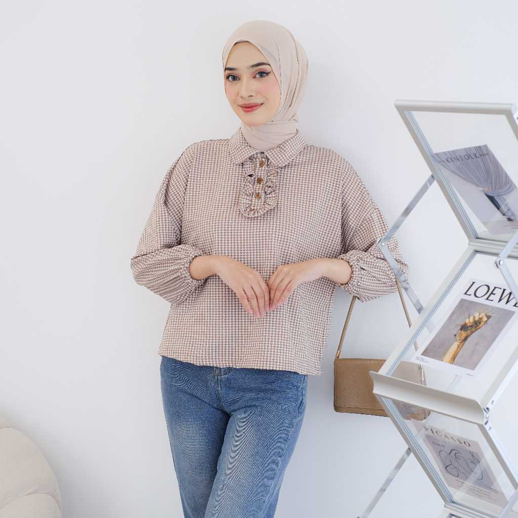 Evandry Blouse Mayoutfit | Kemeja Kerah Frill Ruffle Motif Kotak