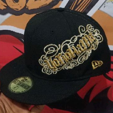 Topi New Era Big Scrip Yokohama