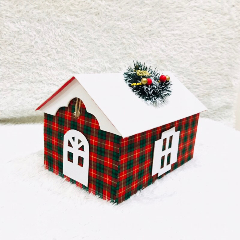 Rumah tartan / box natal / hampers natal