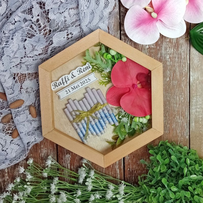 Frame Pigura Mahar Uang dan Logam Mulia untuk Seserahan, Lamaran dan Kado Pernikahan - P.MHR.HEXA