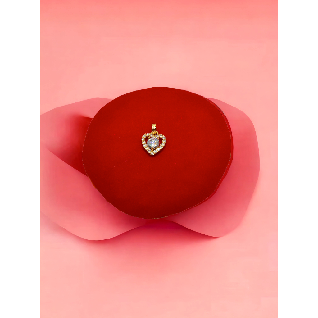 Liontin kecil terbaru bentuk love mata desi dan mata putih kecil lapis emas