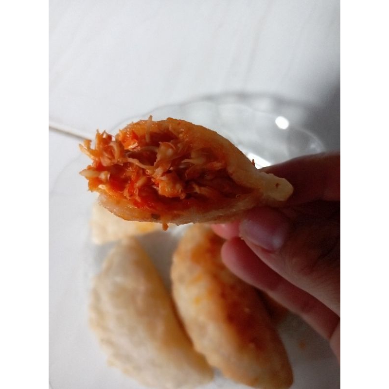 

Cireng isi Ayam Suwir Pedas