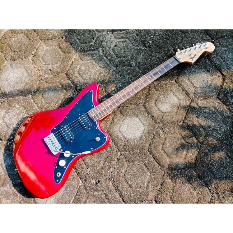 Gitar elektrik fender Jazzmaster merah... bukan ori