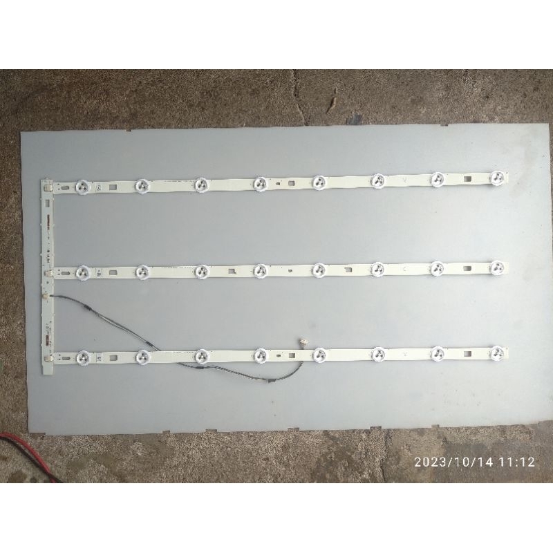 Bl Backlight Lampu TV Sony KLV-32R407A KLV-32R402A KLV-32R300B KLV-32R300C