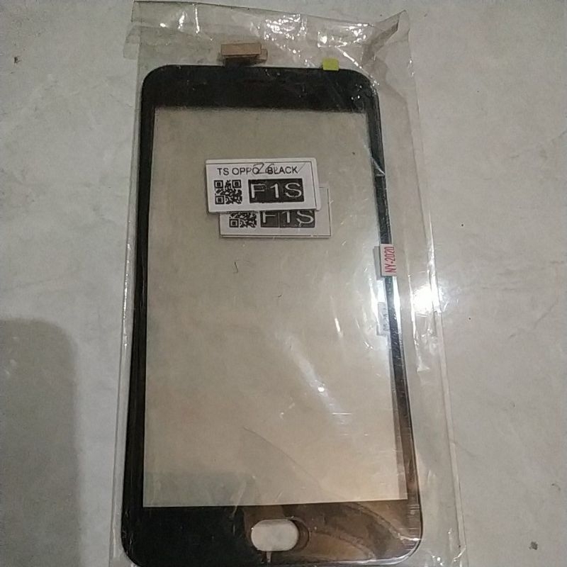 ts oppo f1s black