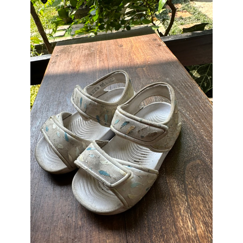 Preloved Sendal Adidas Anak