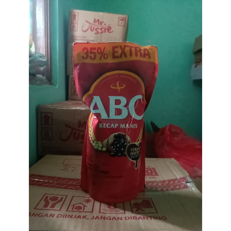 

KECAP ABC ISI EXTRA 35% UKURAN 925GR