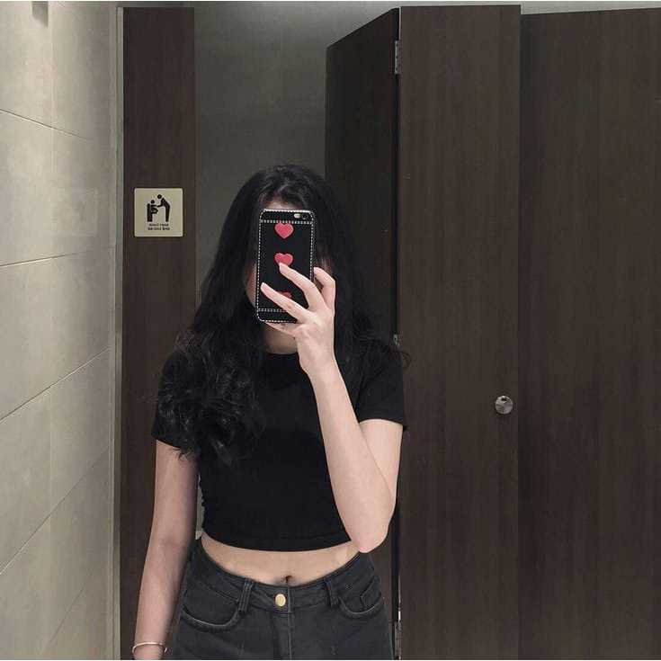 Baju Crop Wanita Bahan Cotton Combed 24s Tebal Dan Lembut / Kaos Crop top Wanita Terbaru / Baju Crop