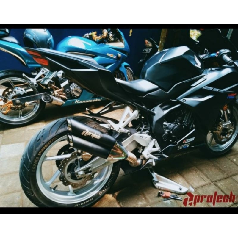 Honda CBR250RR — Slip-on · Black — foto 3