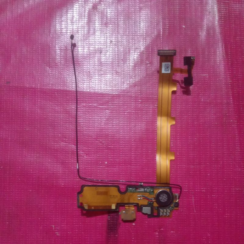 fleksibel board cas+antena BEKAS OPPO A37