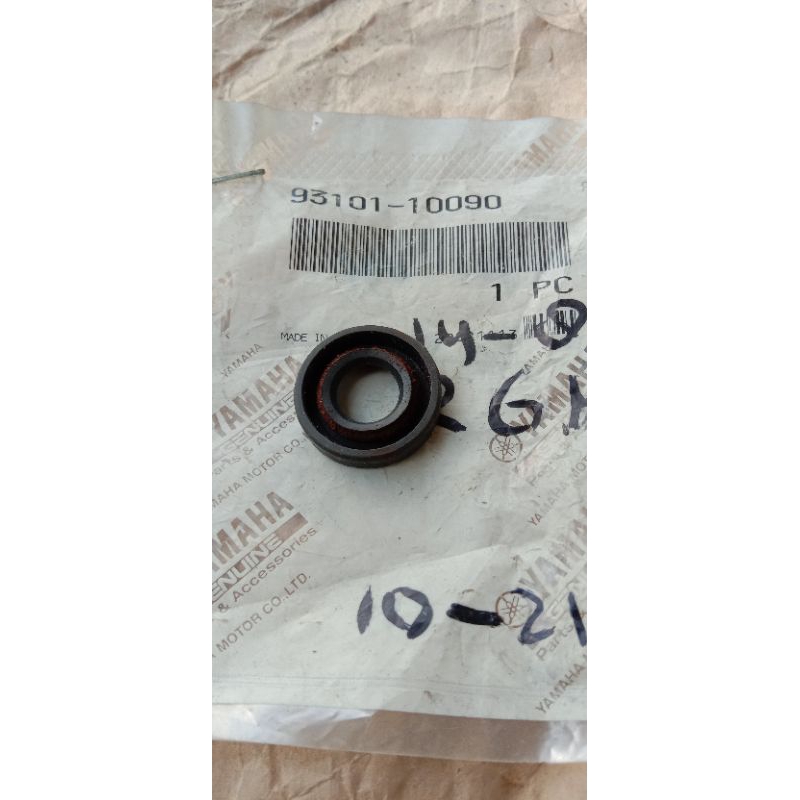 seal oil pump seal pompa oli sil pompa oli samping Yamaha F1ZR F1Z Force1 Alfa champ Sigma original 