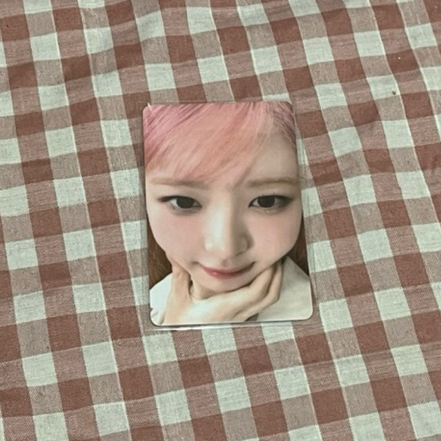 official photocard rei zoom bread withmuu ld i am