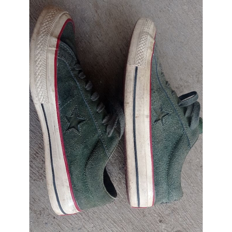 Converse one star x Undefeated