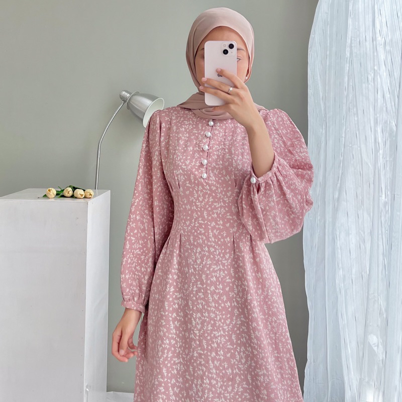 Adeline dress by edmee outfit