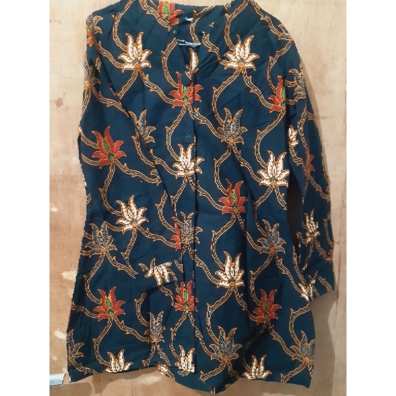 PRELOVED BATIK WANITA LENGAN PANJANG