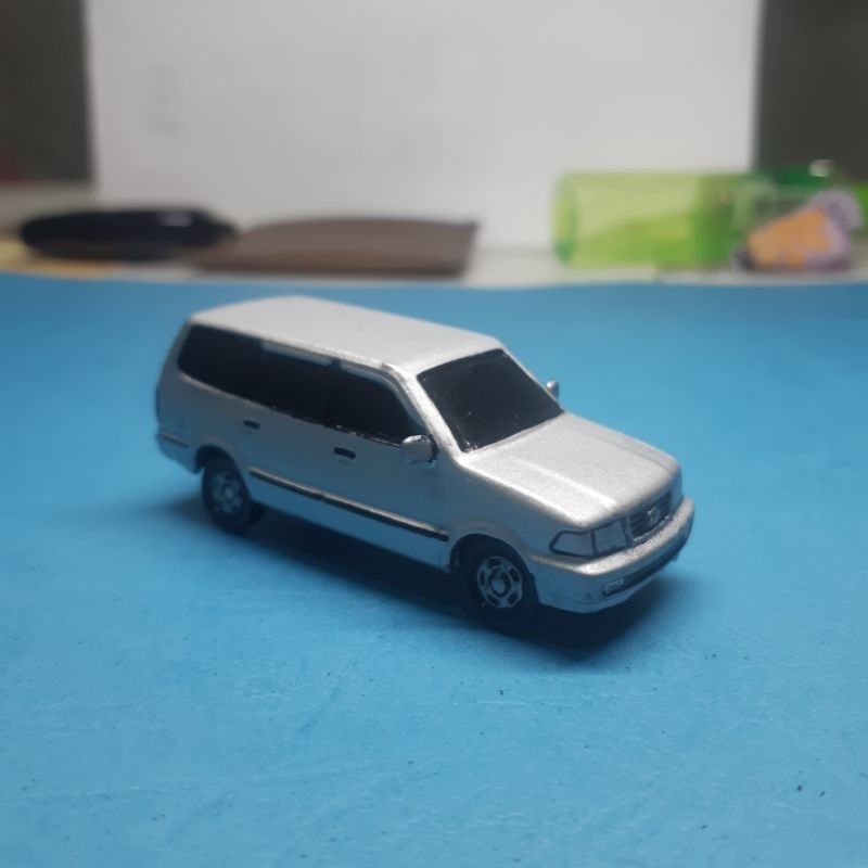 Diecast miniatur toyota kijang kapsul lgx unser revo zace skala 64