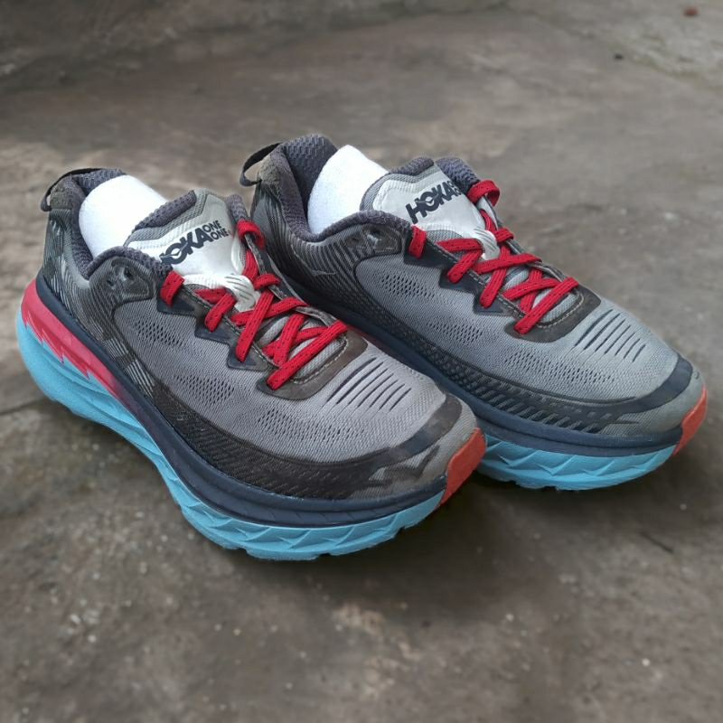 SEPATU RUNNING / LARI / SEMI TRAIL HOKA ONE ONE BONDI 5 SECOND SIZE 42