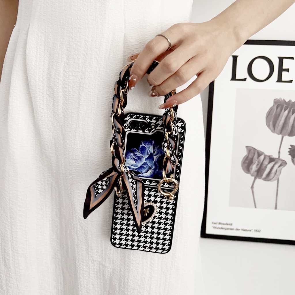 Luxury With Chain Casing for Samsung Galaxy Z Flip5 Fashionable Samsung Z Flip5 Flip Z 5 Protection 