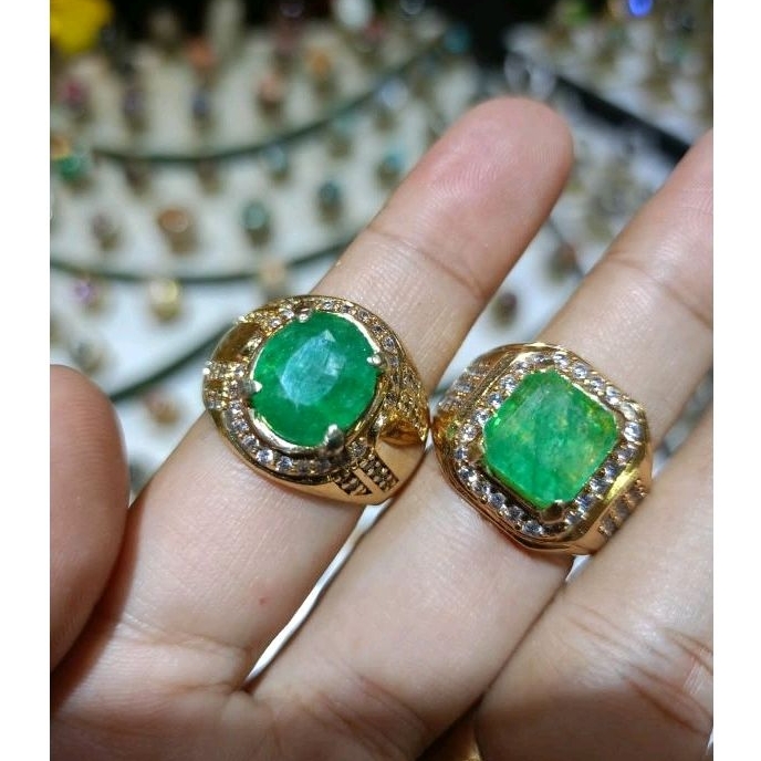 Zamrud Columbia natural