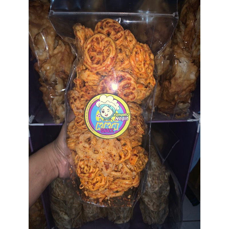 

kerupuk seblak 250gram