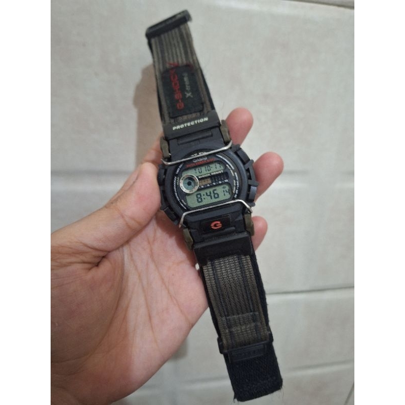 G-Shcok DW-003  no Bezel