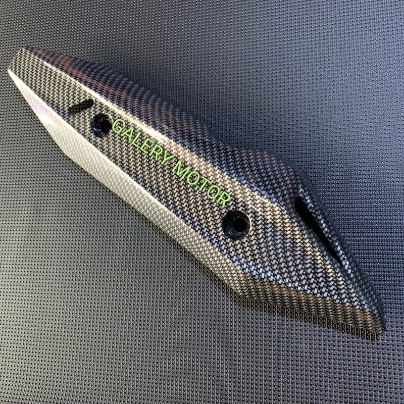 TUTUP KNALPOT / COVER KNALPOT CARBON - HONDA VARIO 150 -  2018 - 2019 - 2020