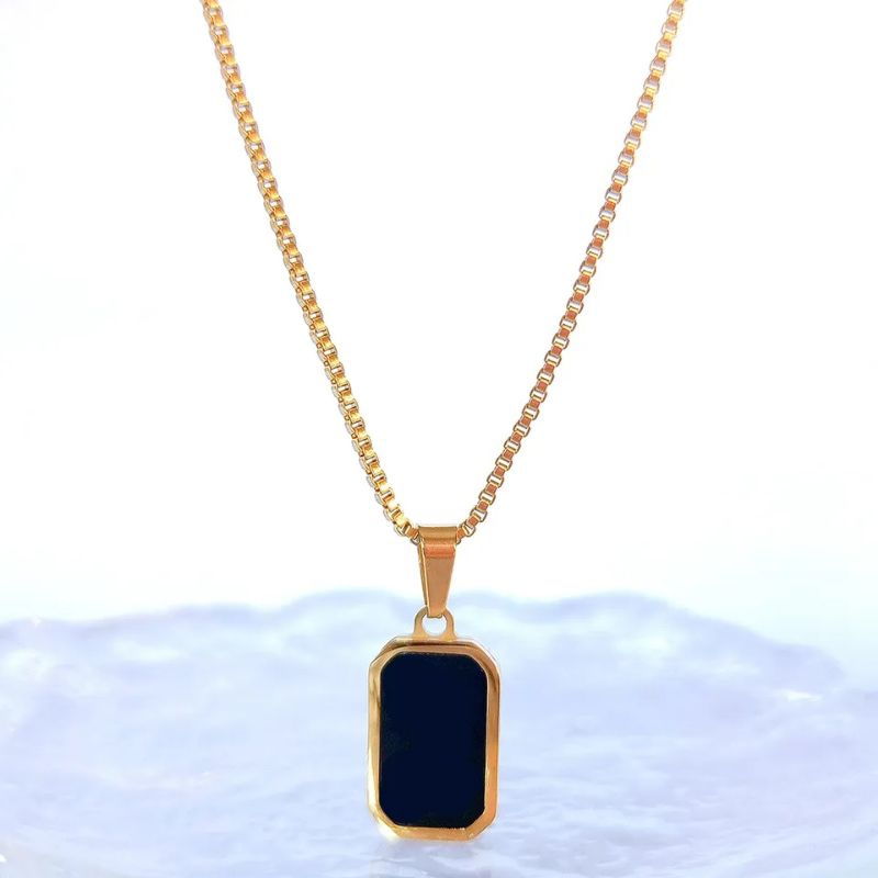 Kalung Titanium Wanita Pria Kotak Hitam Rantai Milano Emas Lapis 24k Anti Karat Tidak Luntur