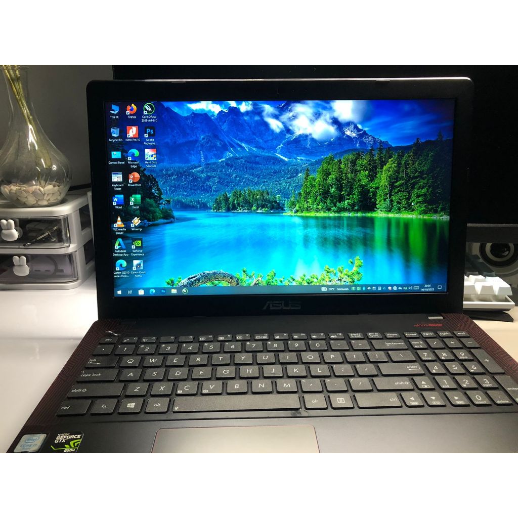 (Second) Laptop ASUS X550V-CORE I7-6700HQ-SSD 128GB + HDD 1TB