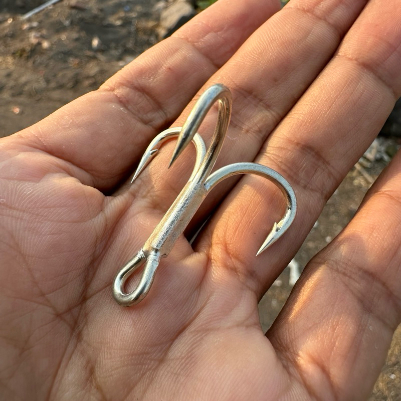 Treble Hook 4x Strong