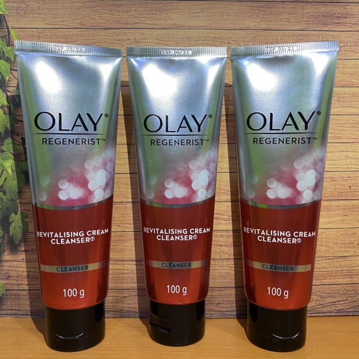 Olay Regenerist Revitalising Cleanser / Pembersih Wajah - 100gr